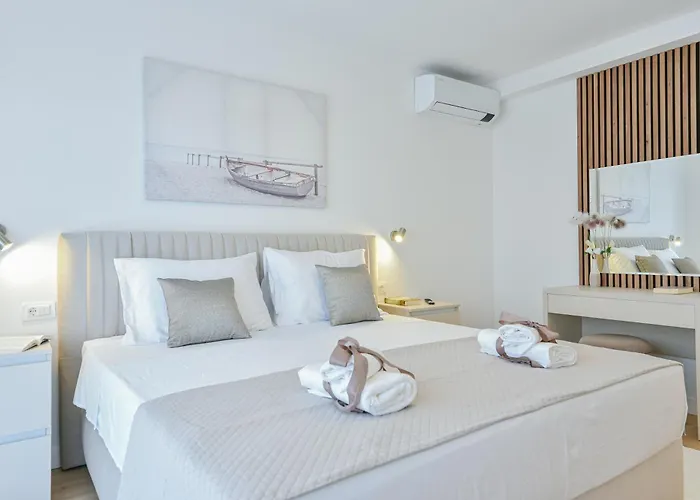 Vibiana Lux