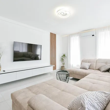 Vibiana Lux 빌라