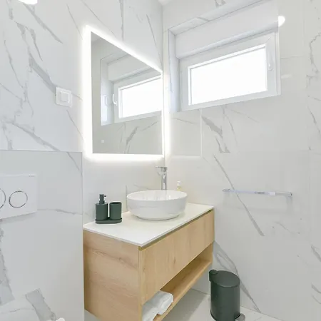 Vila Vibiana Lux