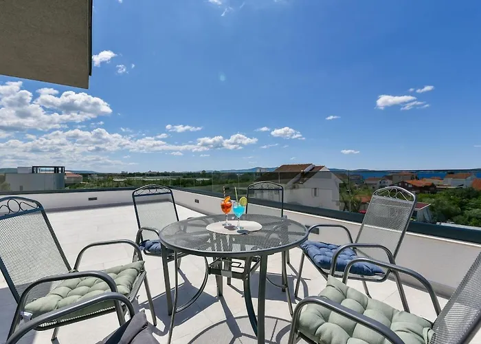 Вилла Vibiana Lux *